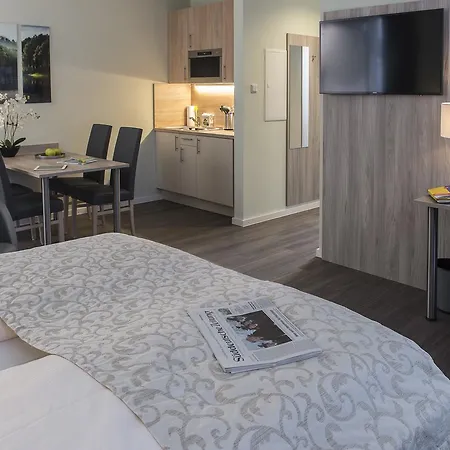 Aparthotel Aino Olympiapark 3*