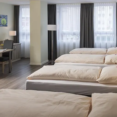 Aino Olympiapark Aparthotel München