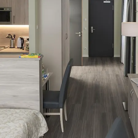 Aino Olympiapark Aparthotel 3*